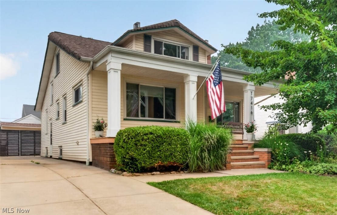 17416 Oxford Avenue Cleveland OH 44111