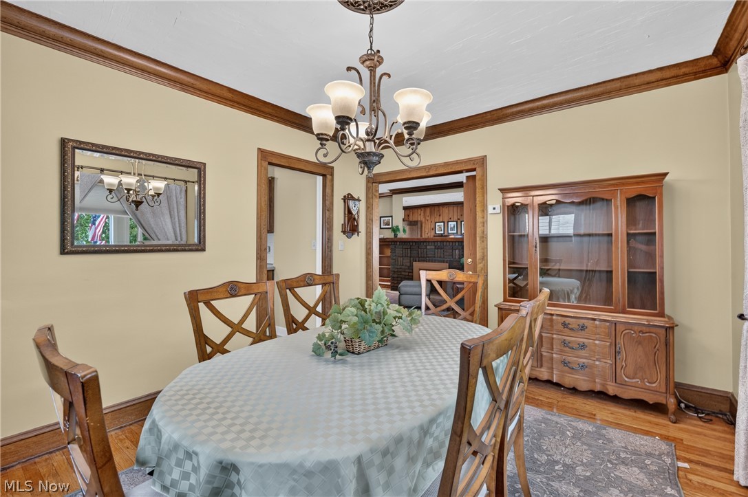 17416 Oxford Avenue Cleveland OH 44111