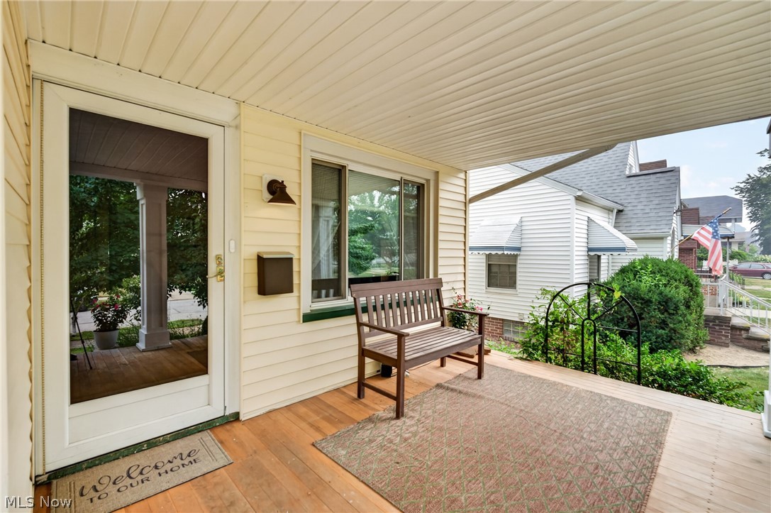 17416 Oxford Avenue Cleveland OH 44111