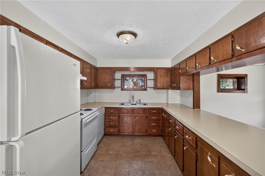 410 Mckinley Avenue NW Carrollton OH 44615