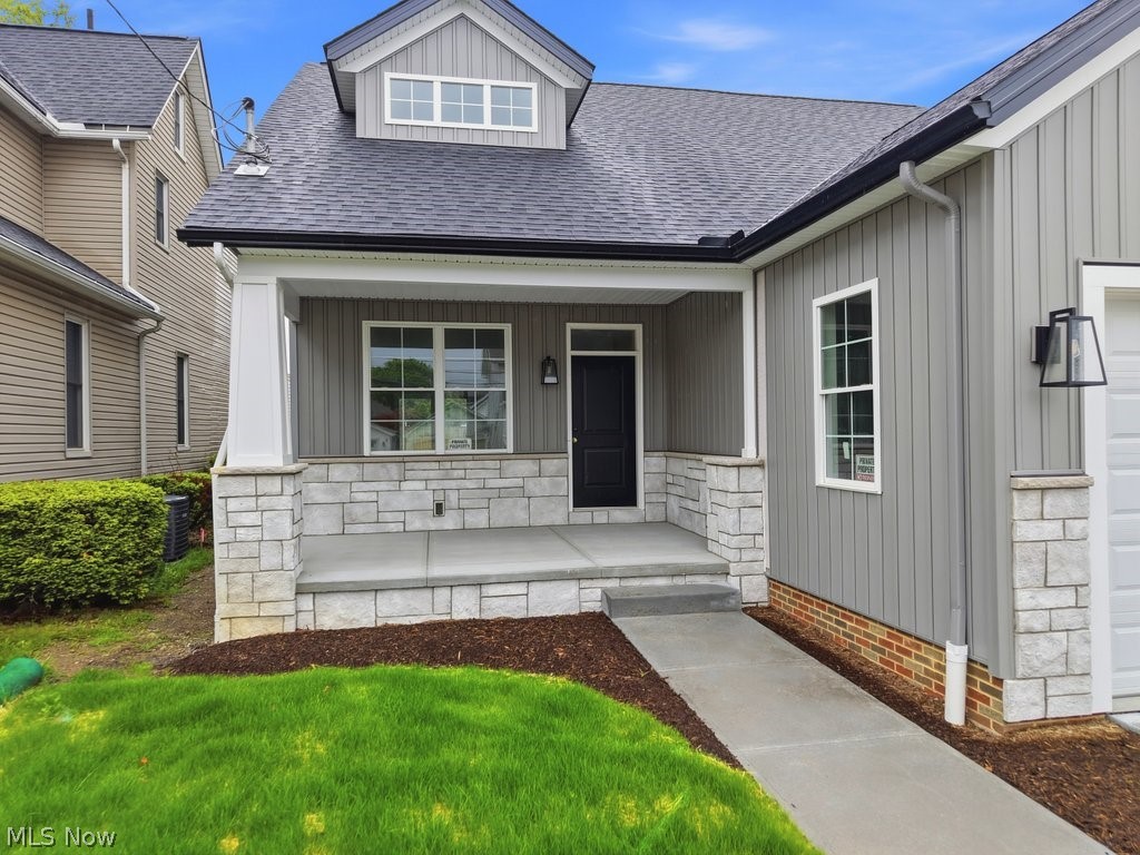 7133 Marcelline Court Cuyahoga Heights OH 44125