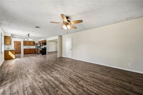 7612 Lake Shore Boulevard Mentor OH 44060