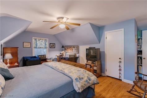 1567 S Belvoir Boulevard South Euclid OH 44121