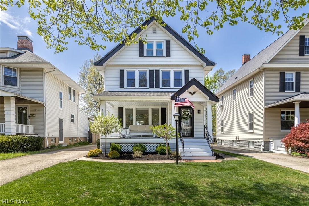1208 French Avenue Lakewood OH 44107