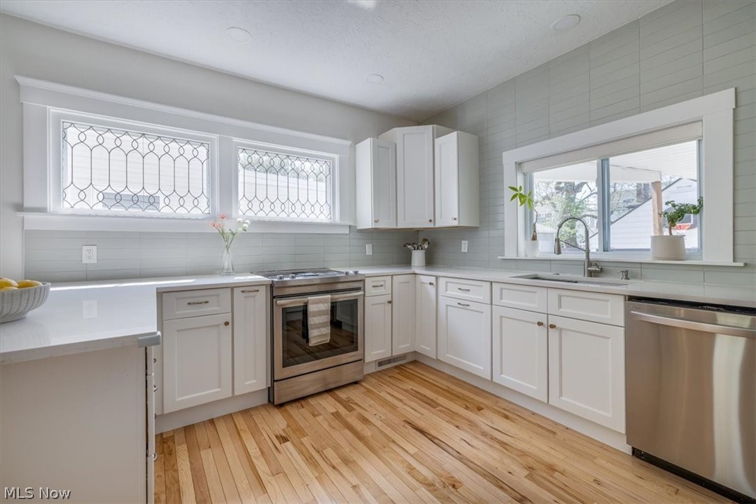 1208 French Avenue Lakewood OH 44107