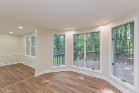 10143 Deer Run Brecksville OH 44141