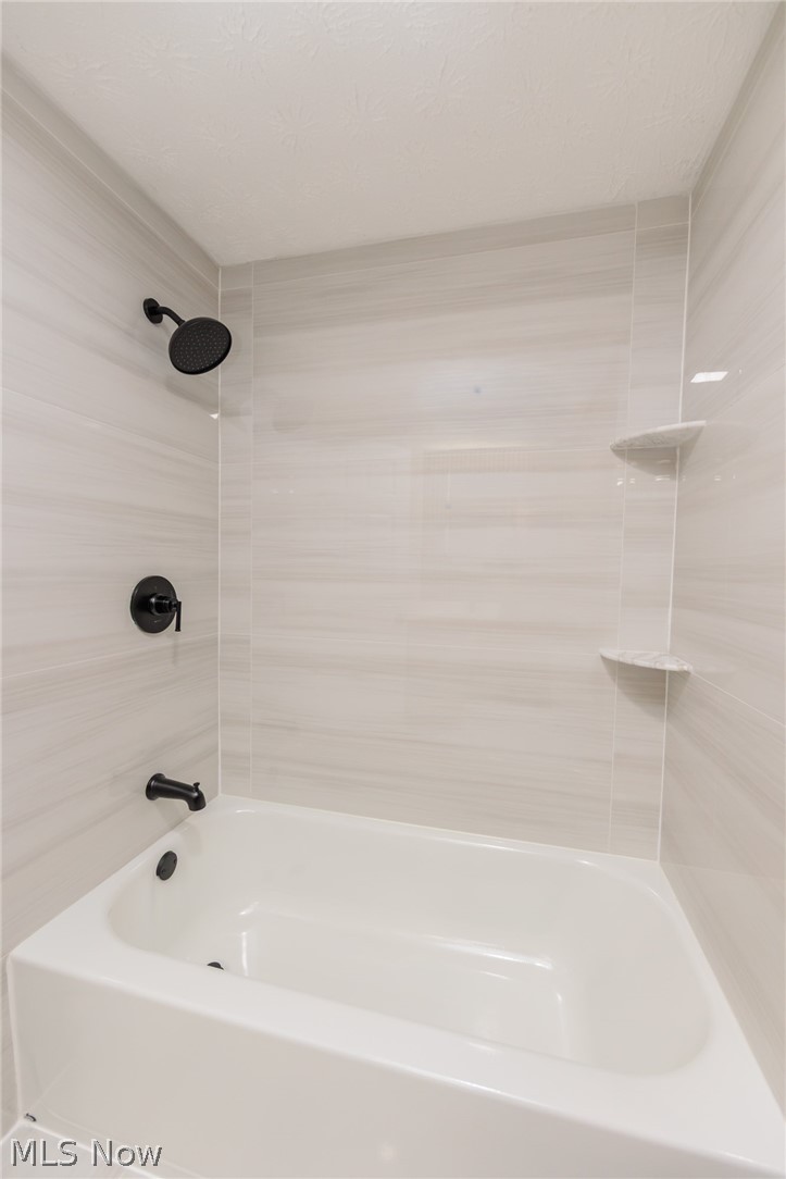 10143 Deer Run Brecksville OH 44141