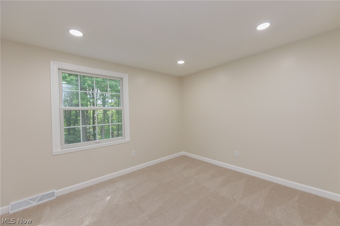 10143 Deer Run Brecksville OH 44141