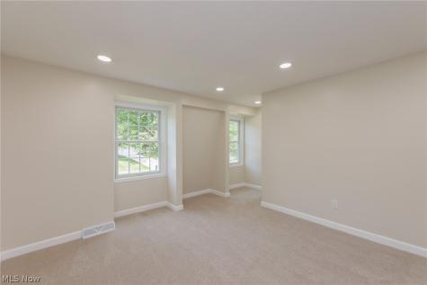 10143 Deer Run Brecksville OH 44141