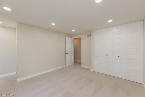 10143 Deer Run Brecksville OH 44141