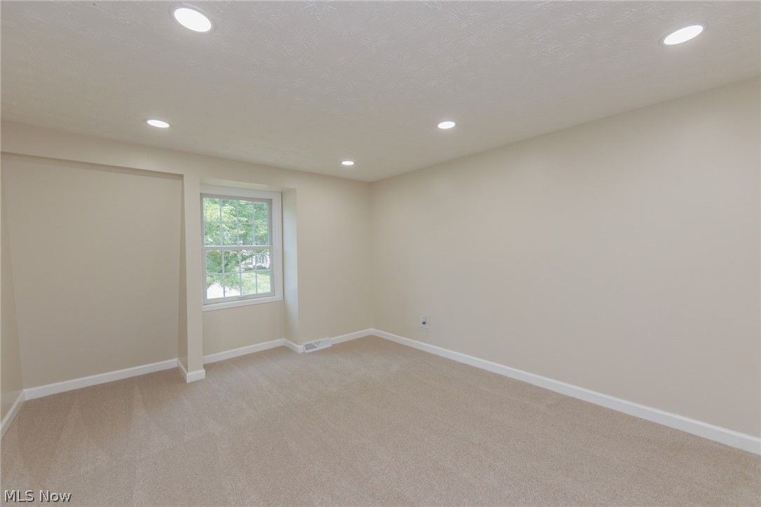 10143 Deer Run Brecksville OH 44141