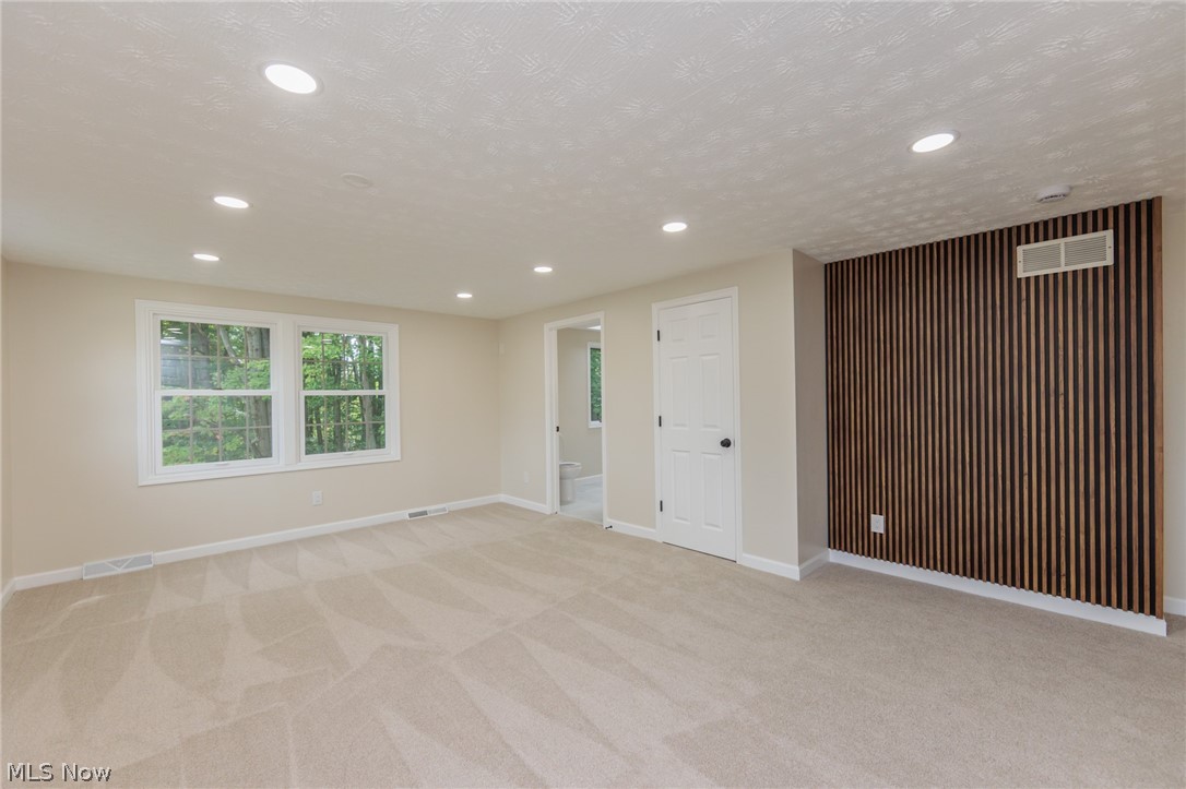 10143 Deer Run Brecksville OH 44141