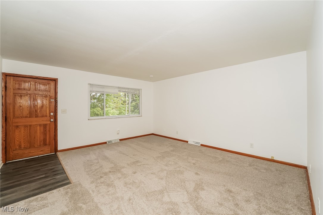 1702 Leighton Avenue Akron OH 44314