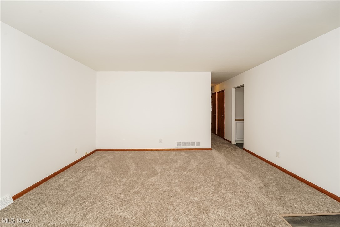 1702 Leighton Avenue Akron OH 44314