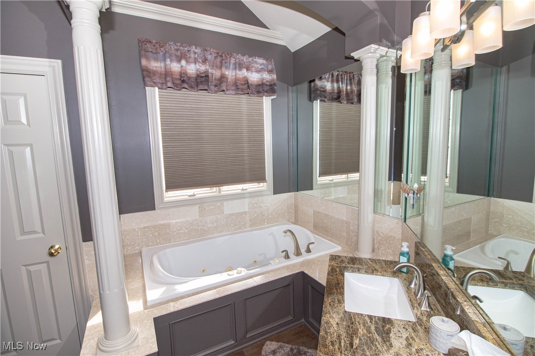 4085 Hedgewood Drive Medina OH 44256