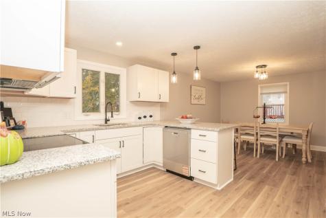 7641 Ravenna Avenue Louisville OH 44641