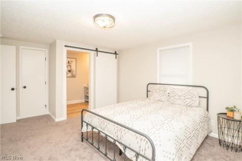 7641 Ravenna Avenue Louisville OH 44641