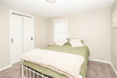 7641 Ravenna Avenue Louisville OH 44641