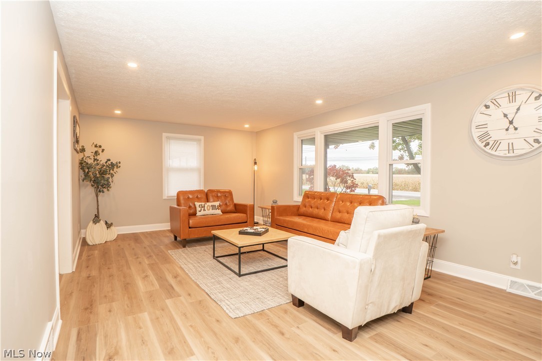 7641 Ravenna Avenue Louisville OH 44641