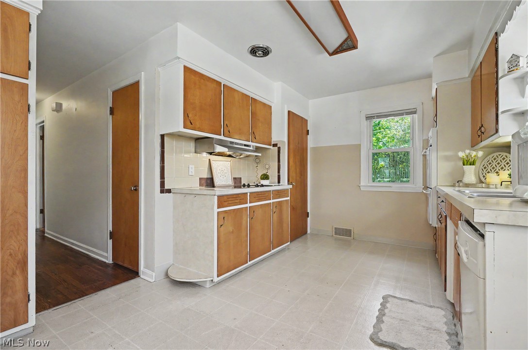 2471 19th Street Cuyahoga Falls OH 44223