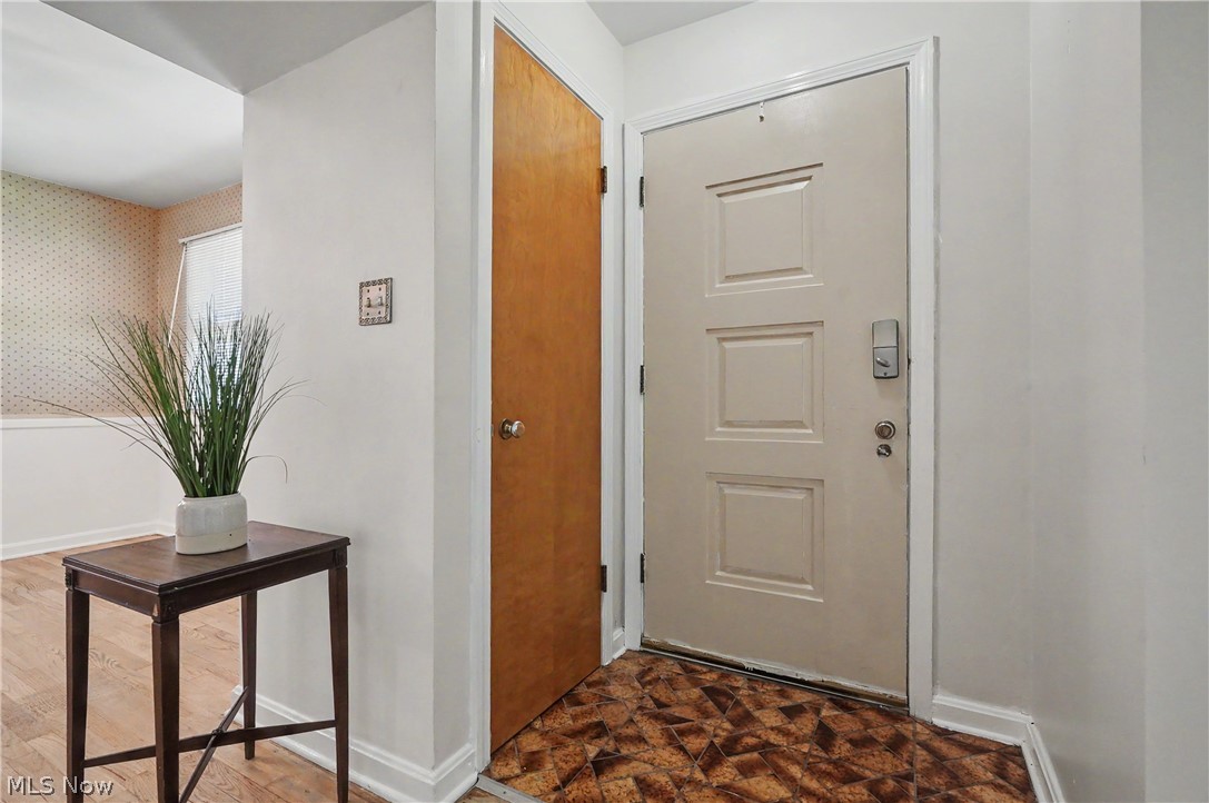 2471 19th Street Cuyahoga Falls OH 44223