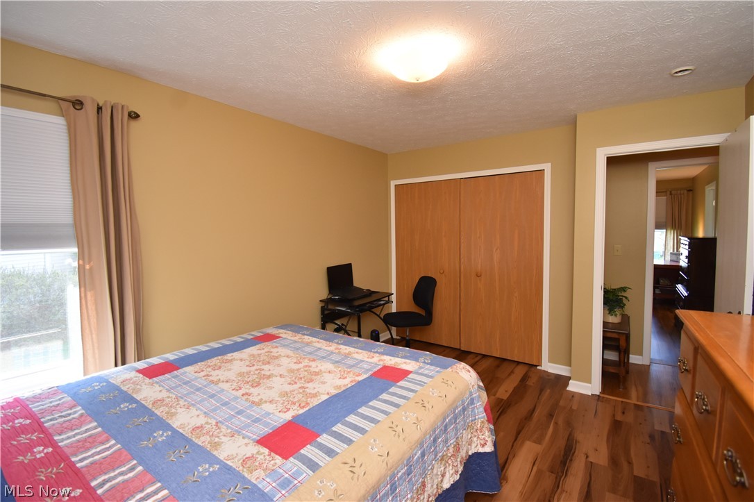 200 Potters Circle Girard OH 44420
