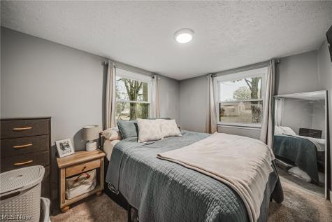 1178 E 360th Street Eastlake OH 44095