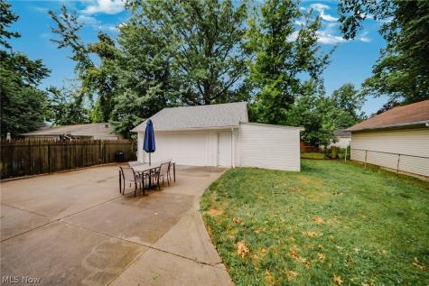 1178 E 360th Street Eastlake OH 44095