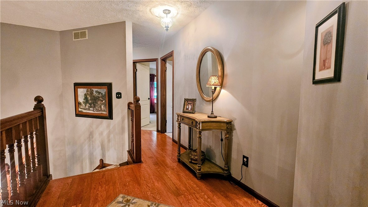 9220 Woods Way Drive Kirtland OH 44094