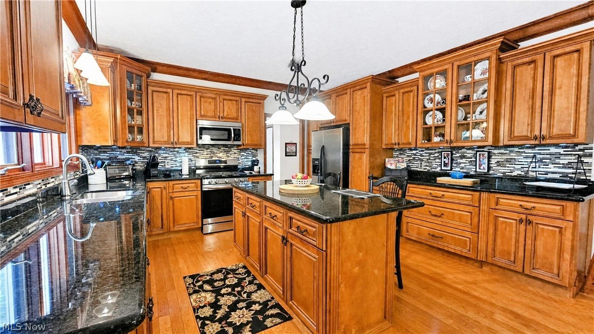 9220 Woods Way Drive Kirtland OH 44094