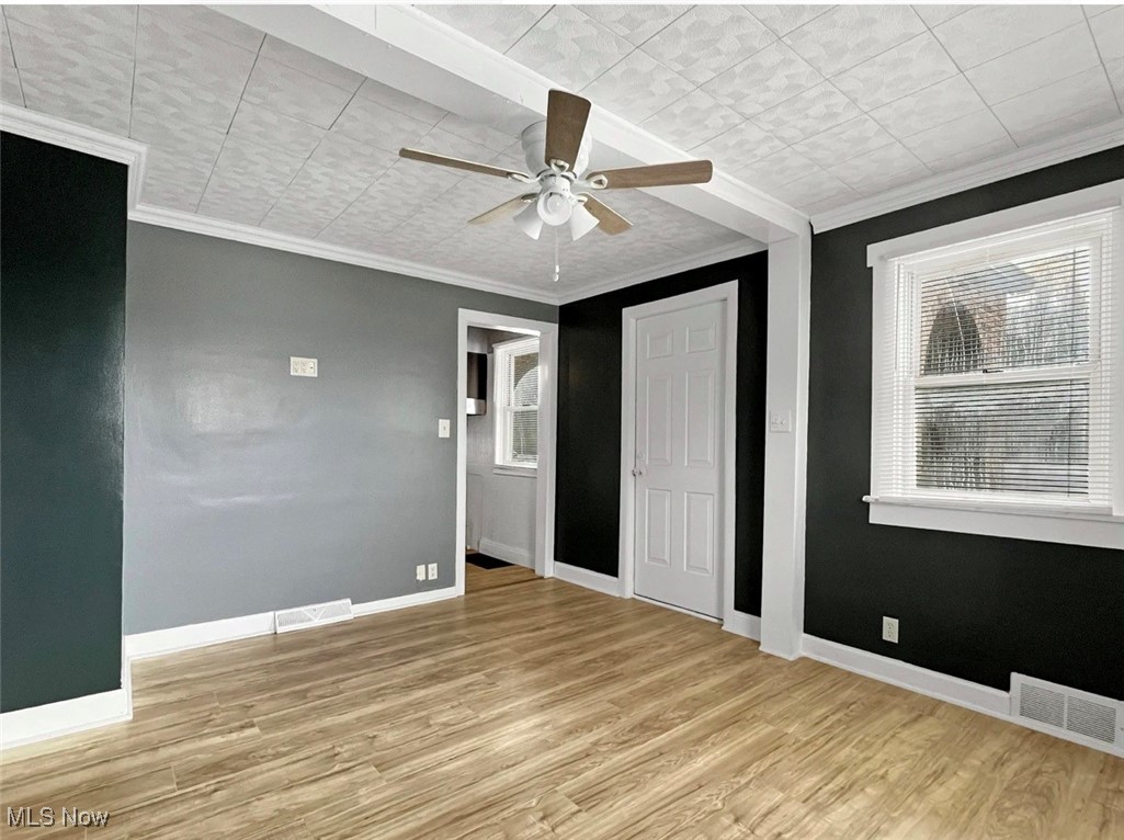 4242 Mccartney Road Lowellville OH 44436