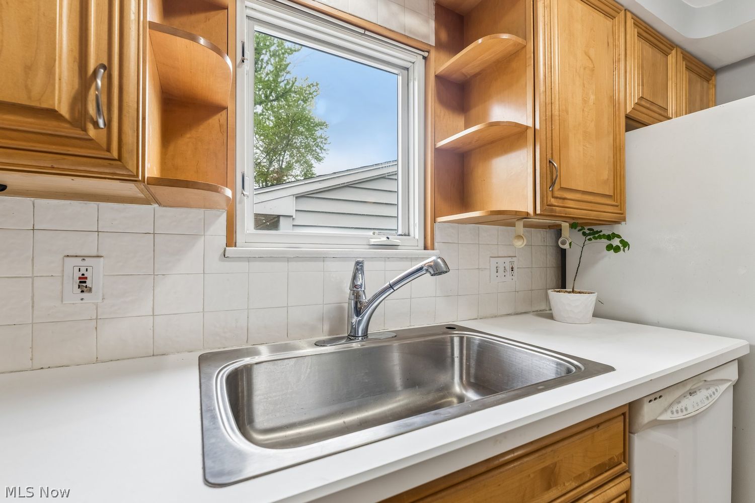 1516 Biltmore Road Lyndhurst OH 44124