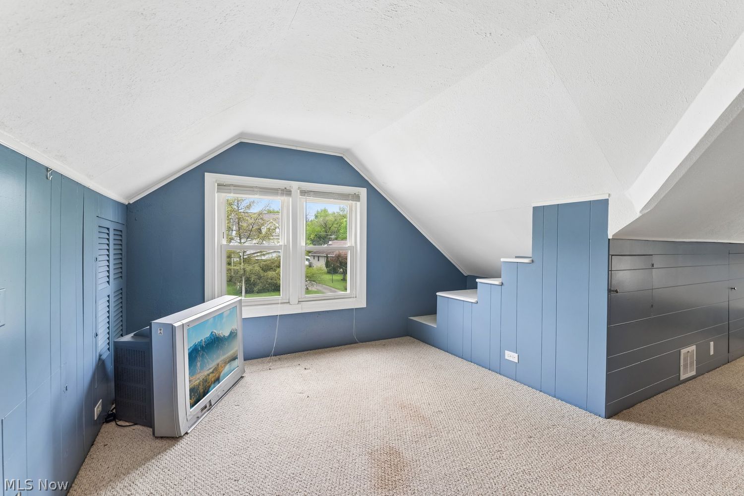 1516 Biltmore Road Lyndhurst OH 44124