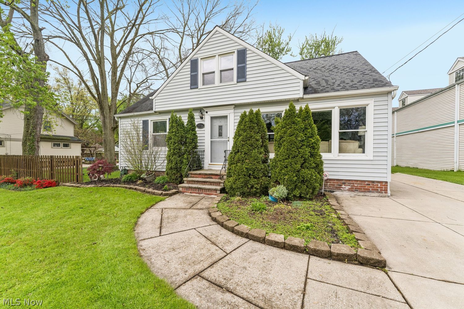 1516 Biltmore Road Lyndhurst OH 44124