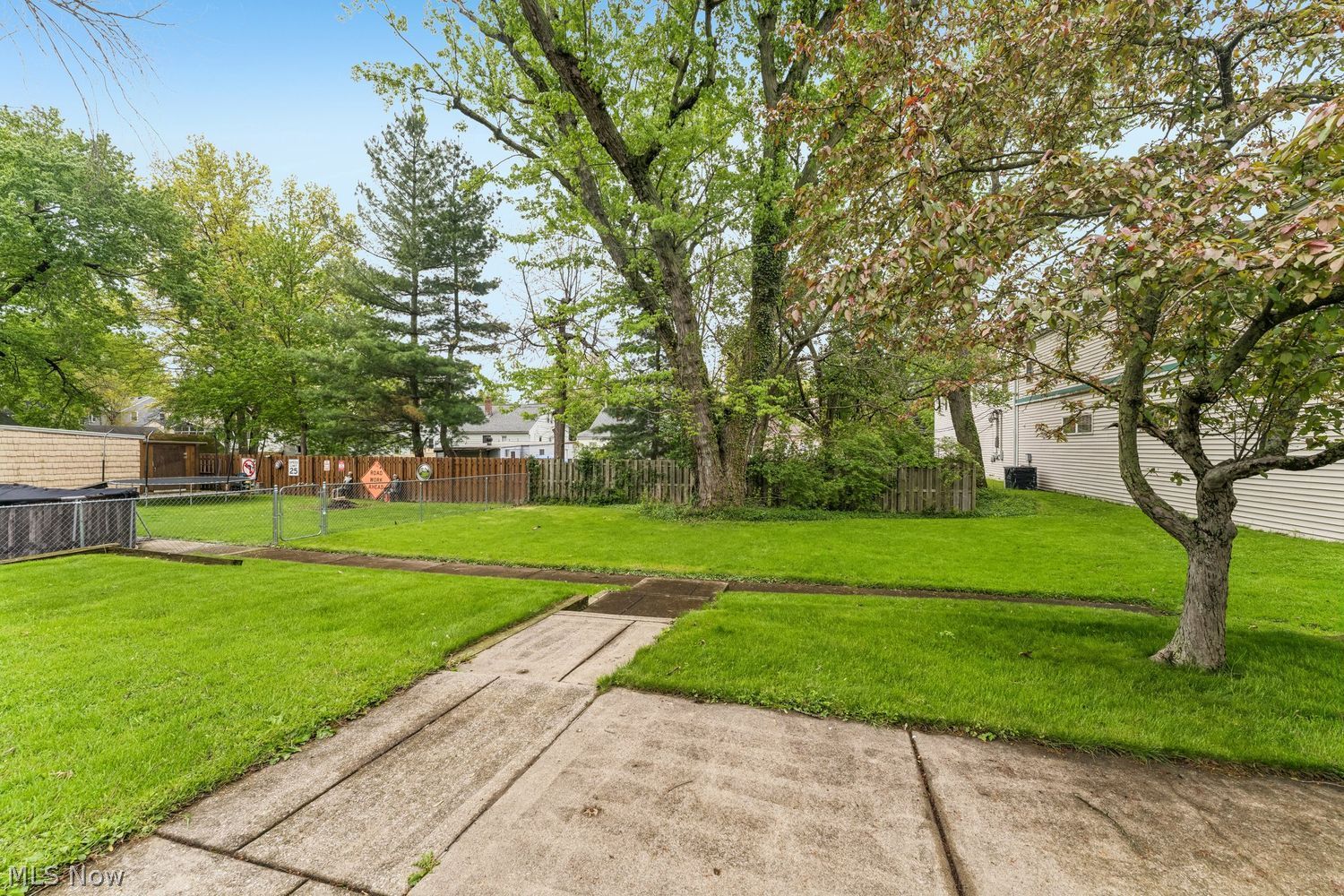 1516 Biltmore Road Lyndhurst OH 44124