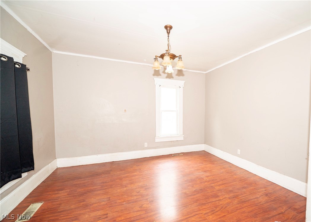 337 3rd Street NW New Philadelphia OH 44663