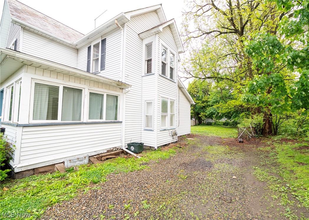337 3rd Street NW New Philadelphia OH 44663