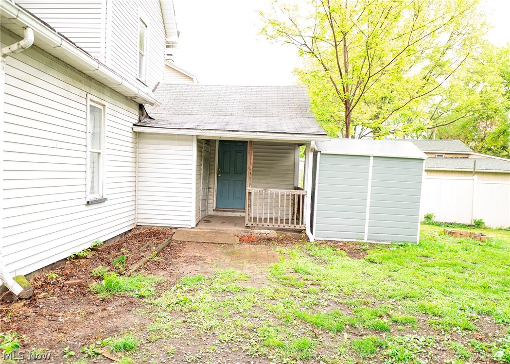 337 3rd Street NW New Philadelphia OH 44663
