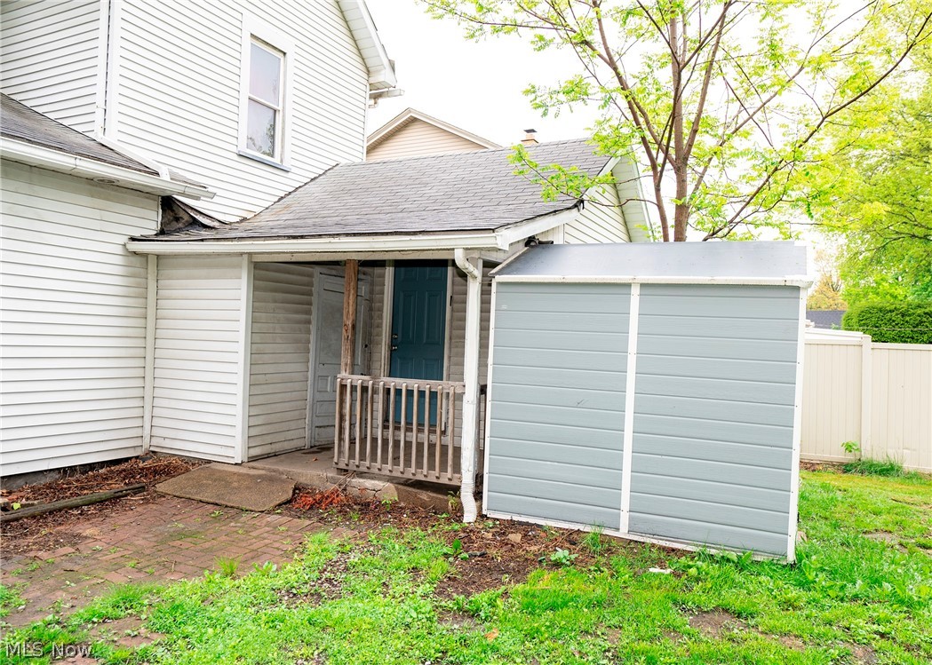 337 3rd Street NW New Philadelphia OH 44663