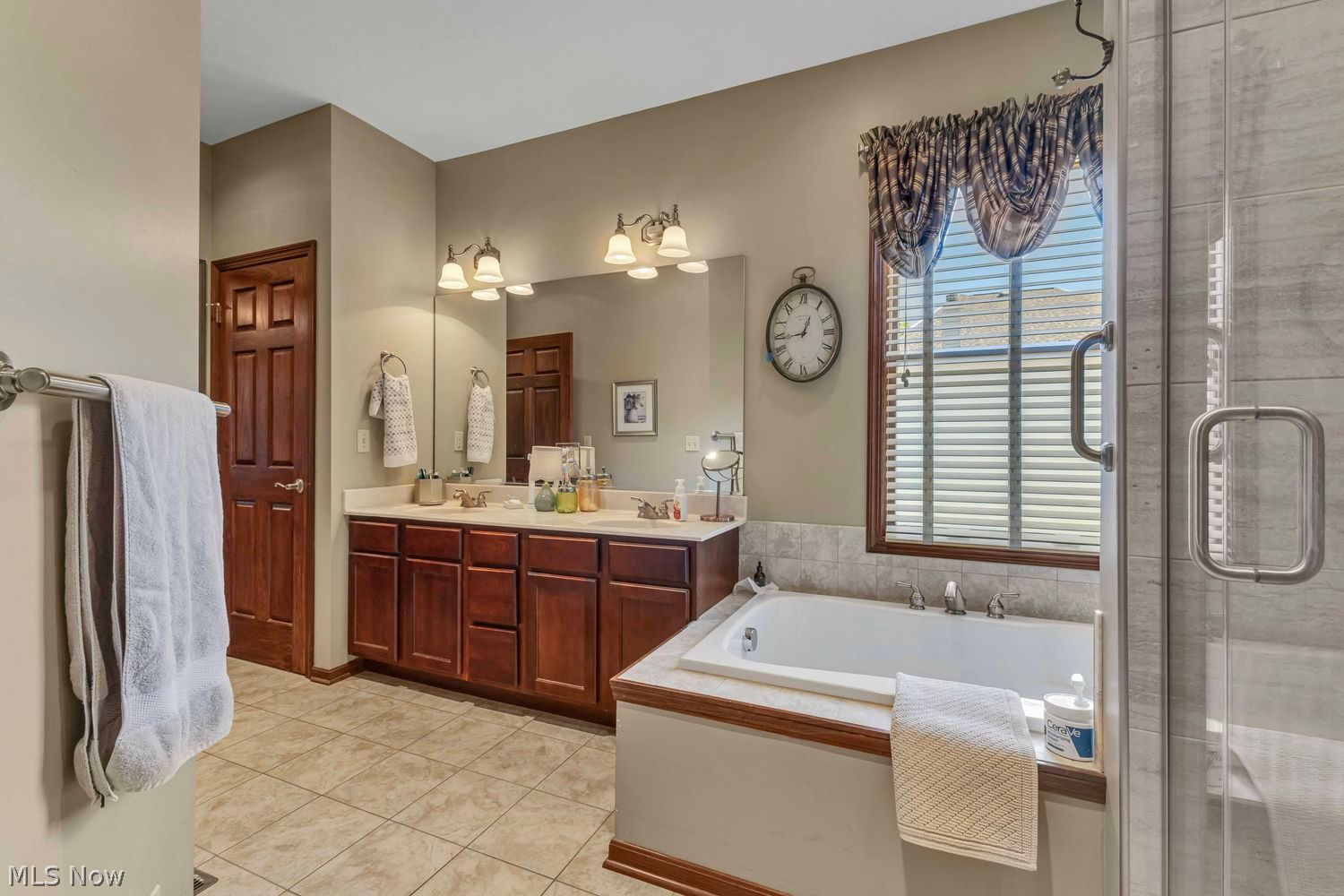 33258 St James Trail Avon OH 44011