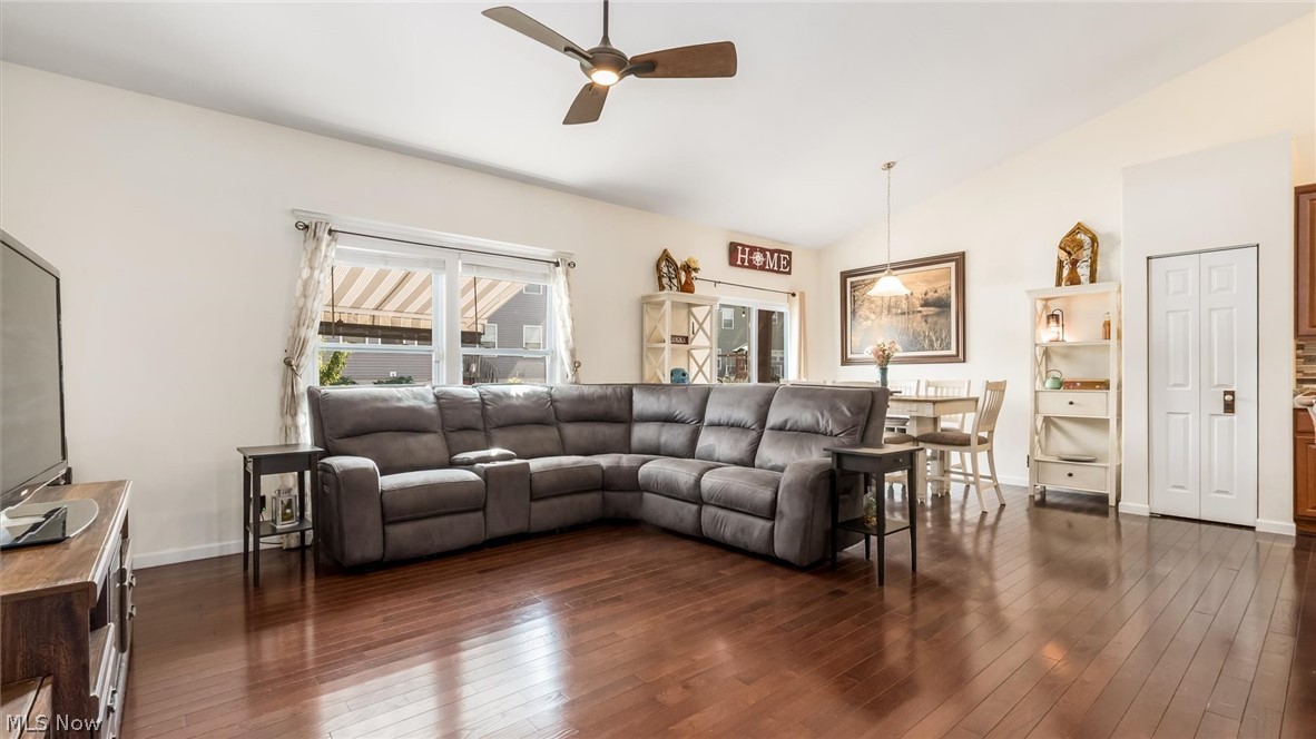 228 Weeping Willow Run Drive Johnstown OH 43031