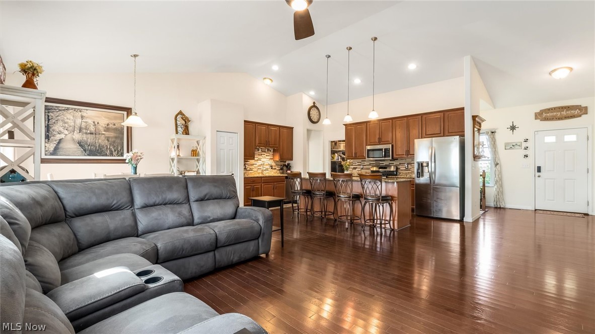 228 Weeping Willow Run Drive Johnstown OH 43031