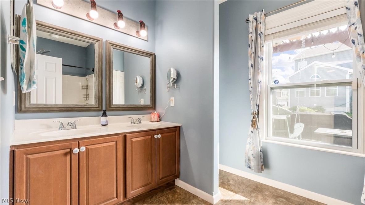 228 Weeping Willow Run Drive Johnstown OH 43031
