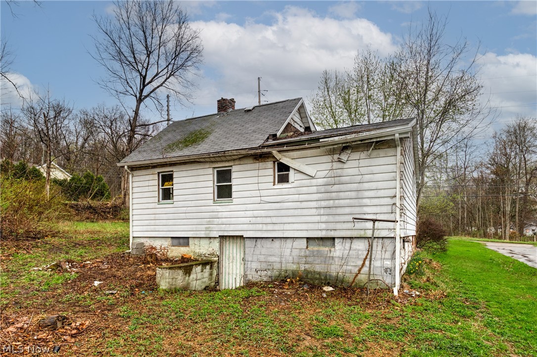 7766 Stewart Road Masury OH 44438
