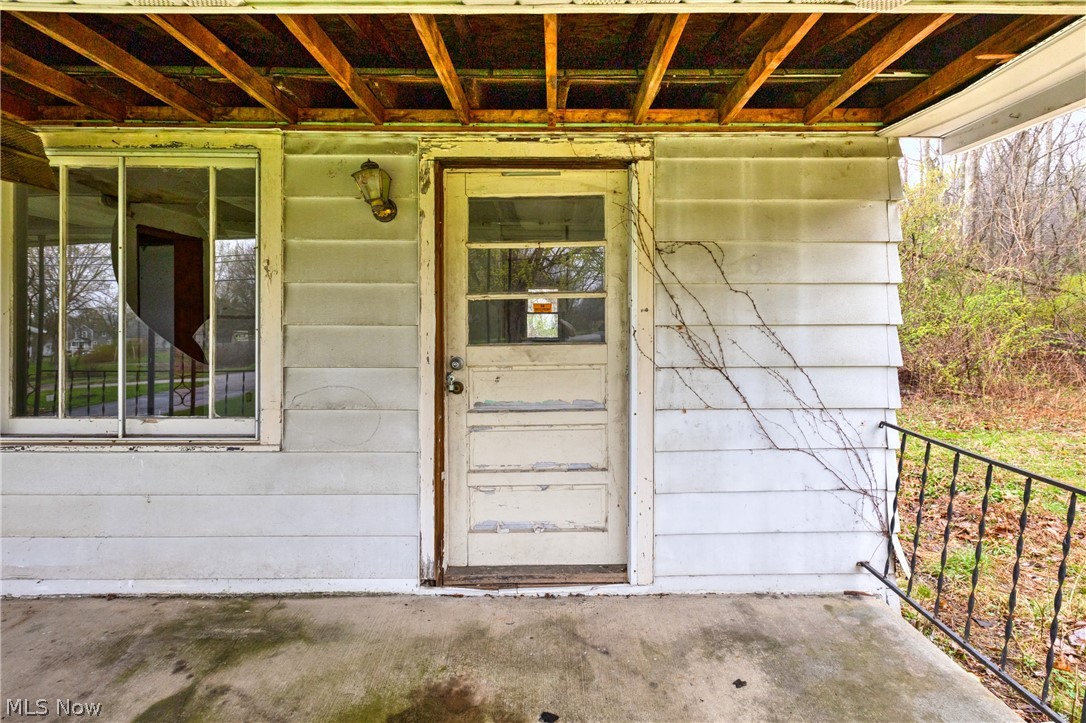 7766 Stewart Road Masury OH 44438
