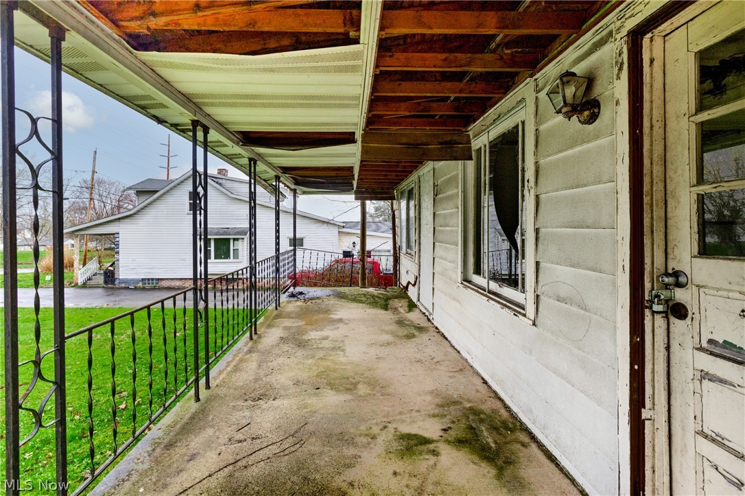 7766 Stewart Road Masury OH 44438
