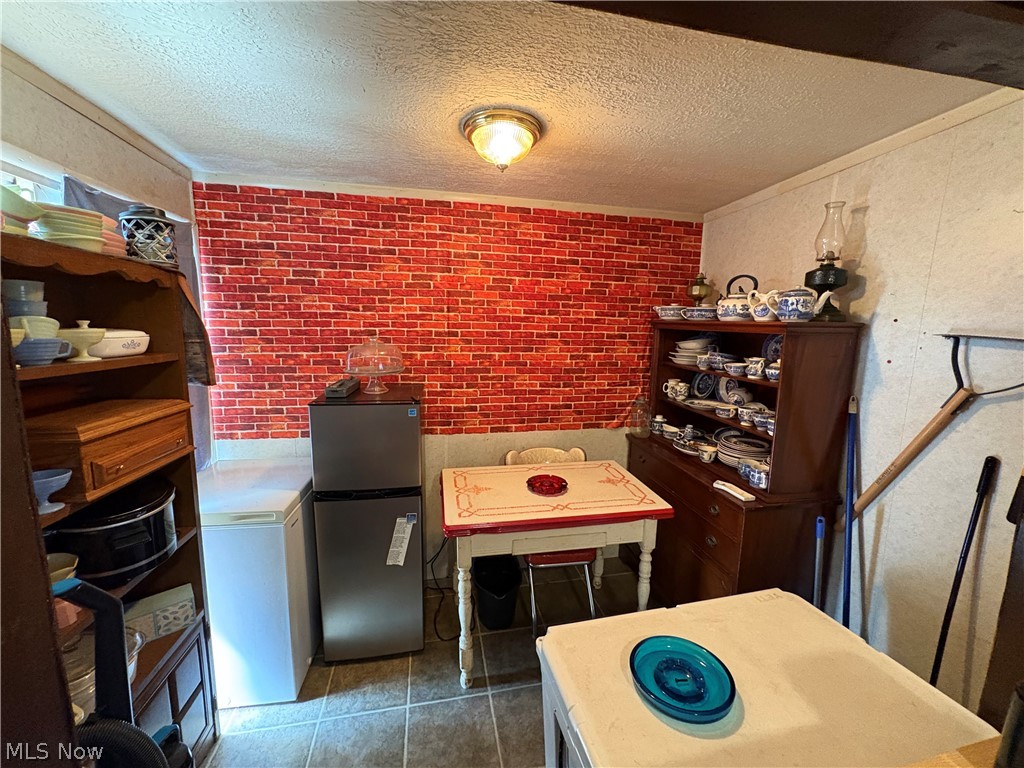 780 Bonnie Brae Avenue SE Warren OH 44484