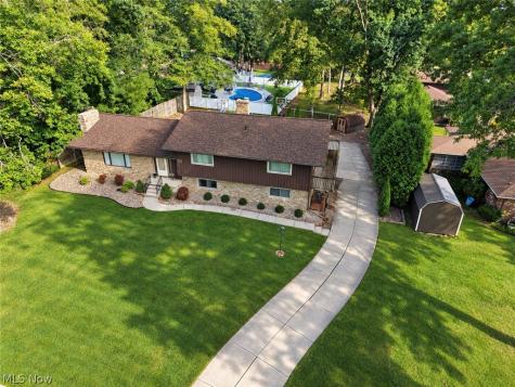 310 Fawnwood Drive Tallmadge OH 44278