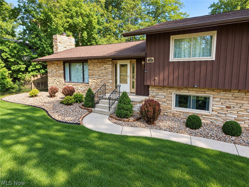 310 Fawnwood Drive Tallmadge OH 44278