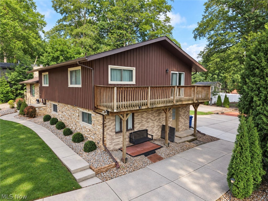 310 Fawnwood Drive Tallmadge OH 44278